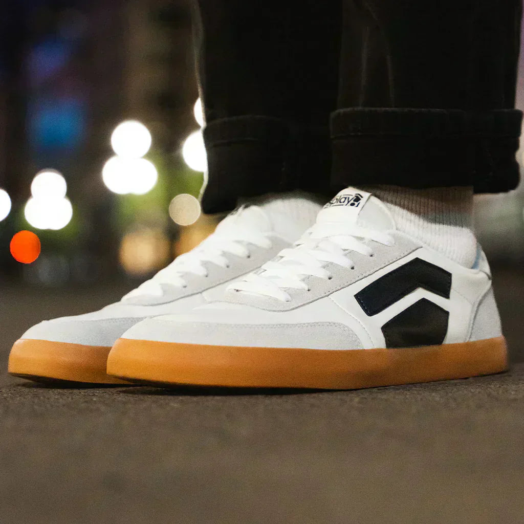 A man wearing Splay 101 Blazer barefoot shoes, styled casually for everyday wear.