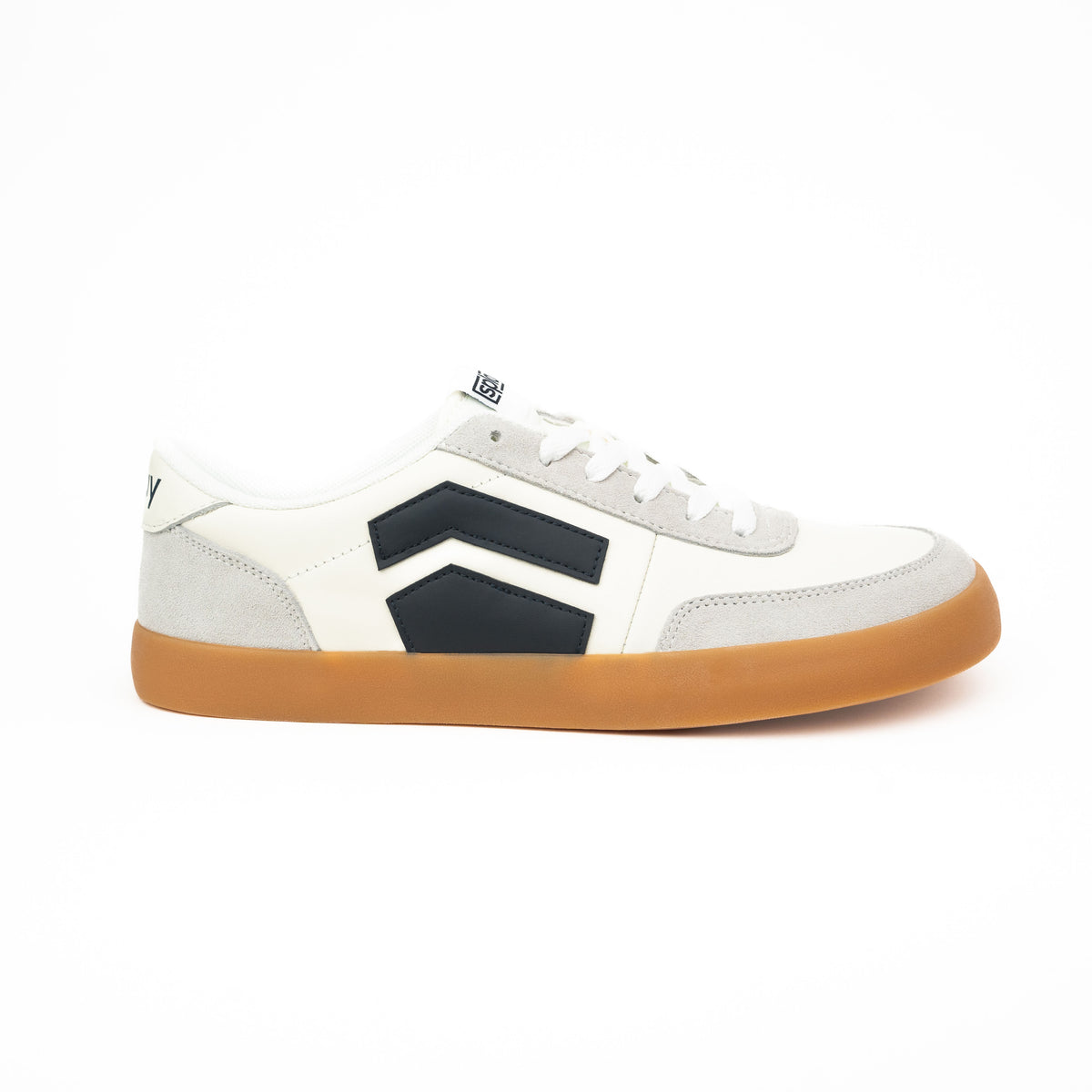 Splay Shoes' white and navy Runner V1 with suede details and a gum rubber sole.