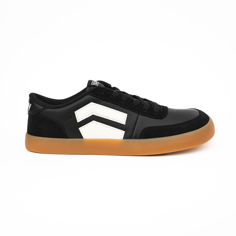 RUNNER V1 Varsity White zero-drop running shoes by Splay with black socks.