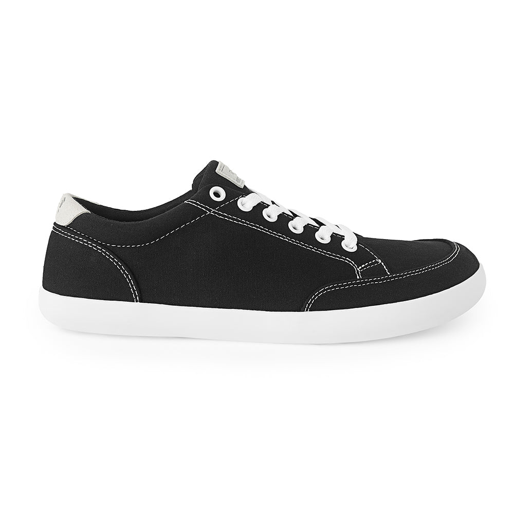 Coal-toned Freestyle2 foot-shaped sneakers for natural movement and all-day comfort.