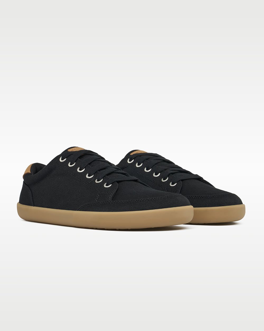 Splay Freestyle Shale barefoot shoes — minimal low-top lace-up sneaker, pair in an angled three-quarter view from the front