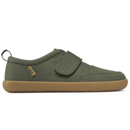 Pine green Explore2 barefoot shoes by Splay, ideal for promoting natural foot development and movement.