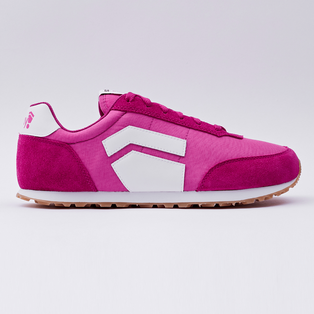 Splay RUNNER V1 Podium Pink barefoot-inspired running shoe in pink nylon and suede with a wide toe box, zero-drop design, and gum outsole.