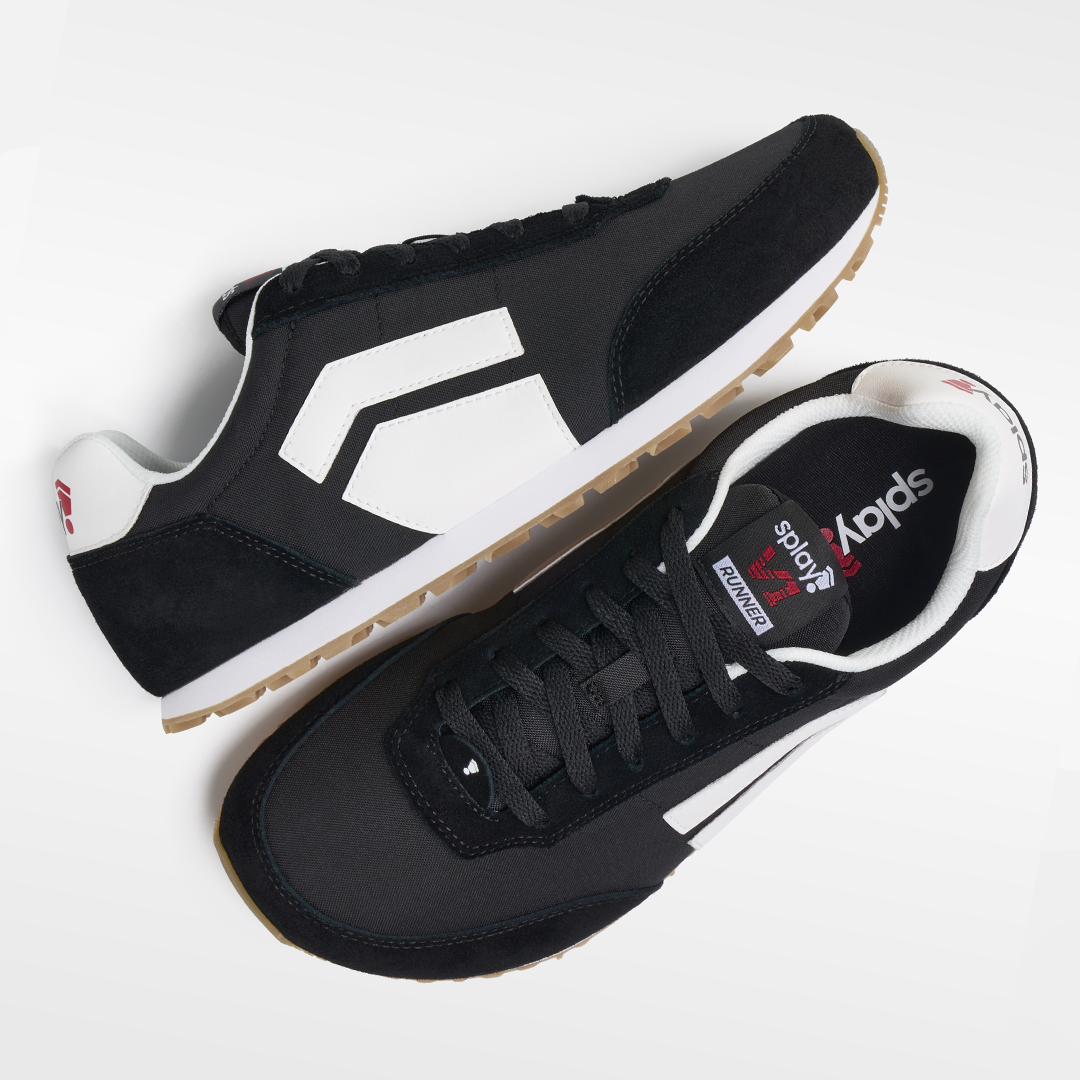 RUNNER V1 Track Black '26 barefoot running shoes with a spacious toe box, zero-drop design, and flexible sole.