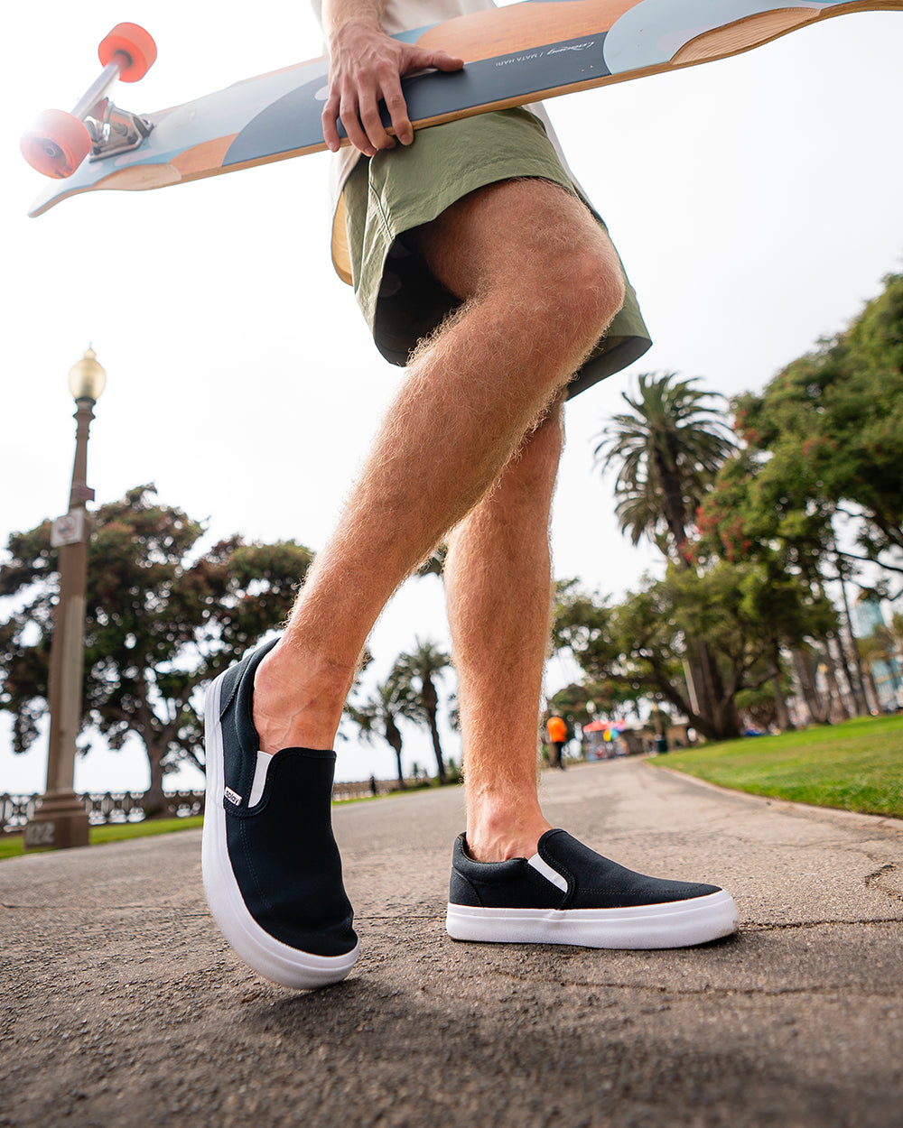 Splay REV SO Berlin barefoot shoes — canvas slip-on, lifestyle photo, the shoes shown in use outdoors
