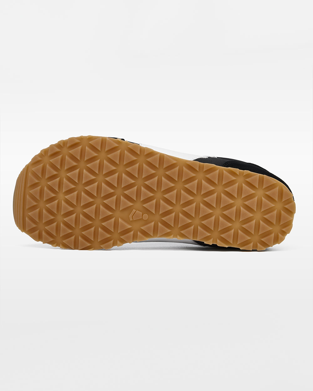 Splay Runner V1 Track Black '26 barefoot shoes — retro nylon-and-suede running shoe, outsole tread of a single shoe