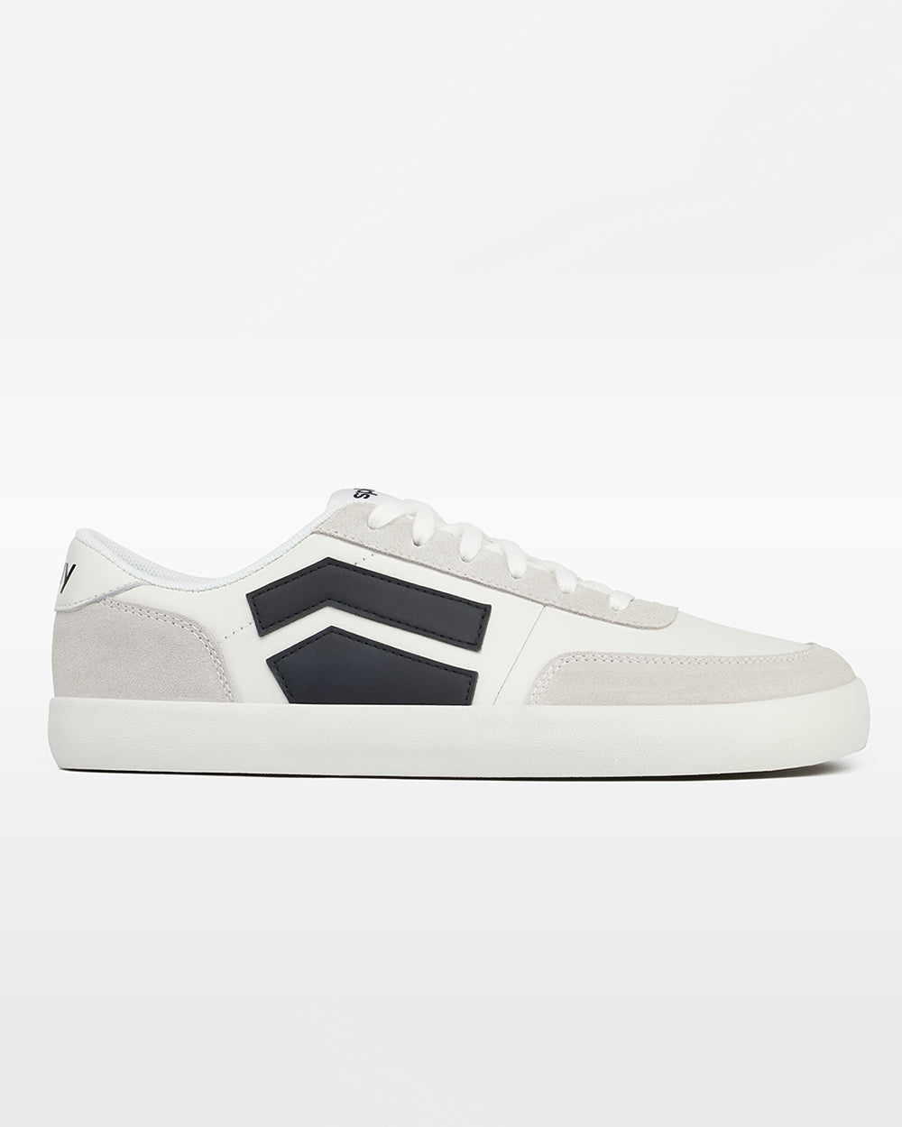 Splay 101 Graphite '26 barefoot shoes — low-top court sneaker with a side stripe and gum sole, single shoe in left-side profile
