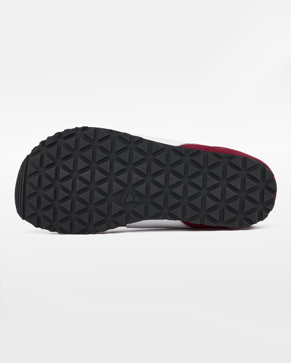 Splay Runner V1 Stadium Red '26 barefoot shoes — retro nylon-and-suede running shoe, outsole tread of a single shoe