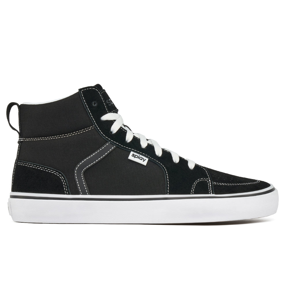 REV HTS Los Angeles barefoot shoes with a wide toe box and flexible sole for comfortable natural movement.